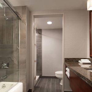 Executive Queen Suite Two Queen Beds
